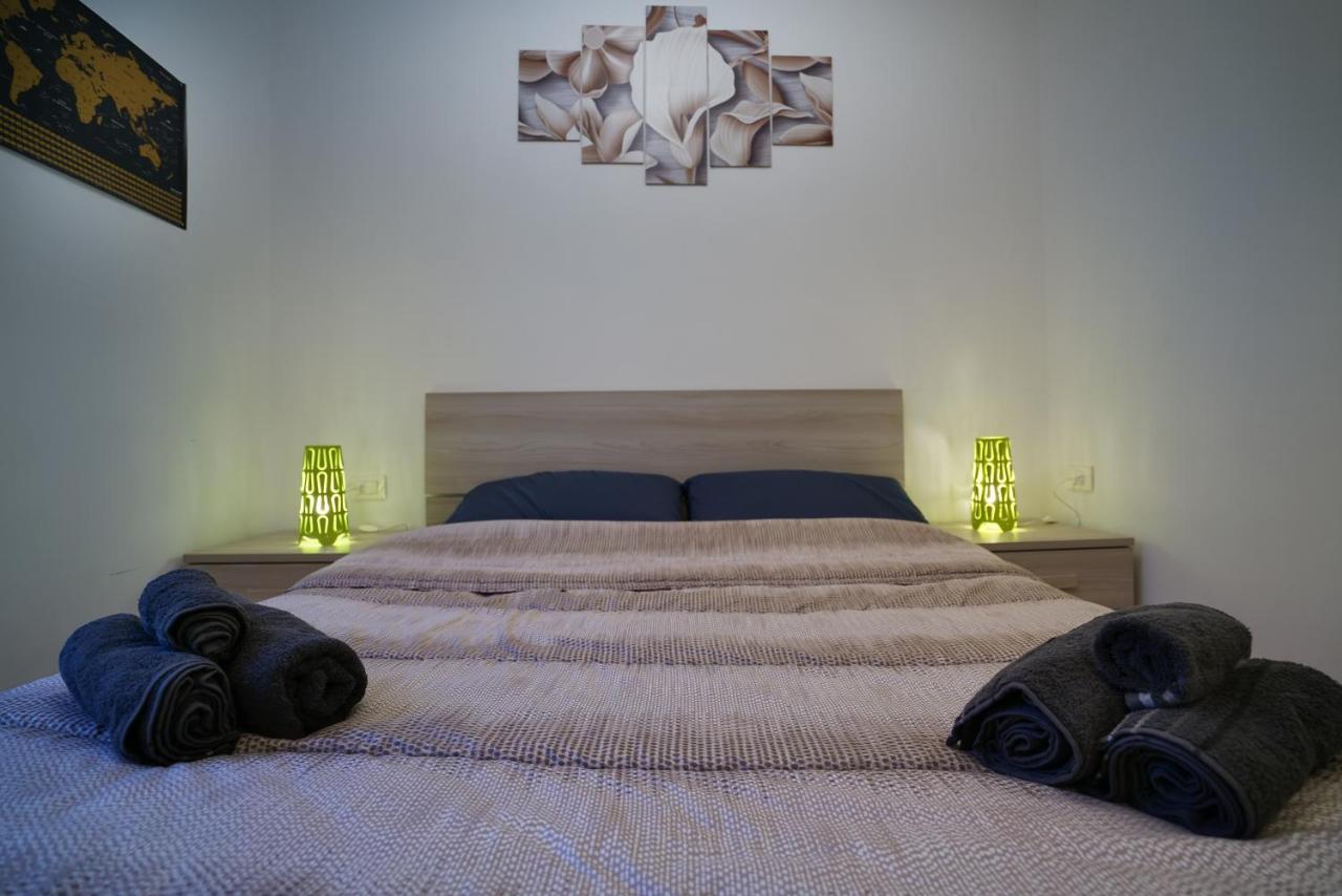 Fast Wifi E Netflix -- Centro Di Rho Vicino Stazione Apartment Exterior photo